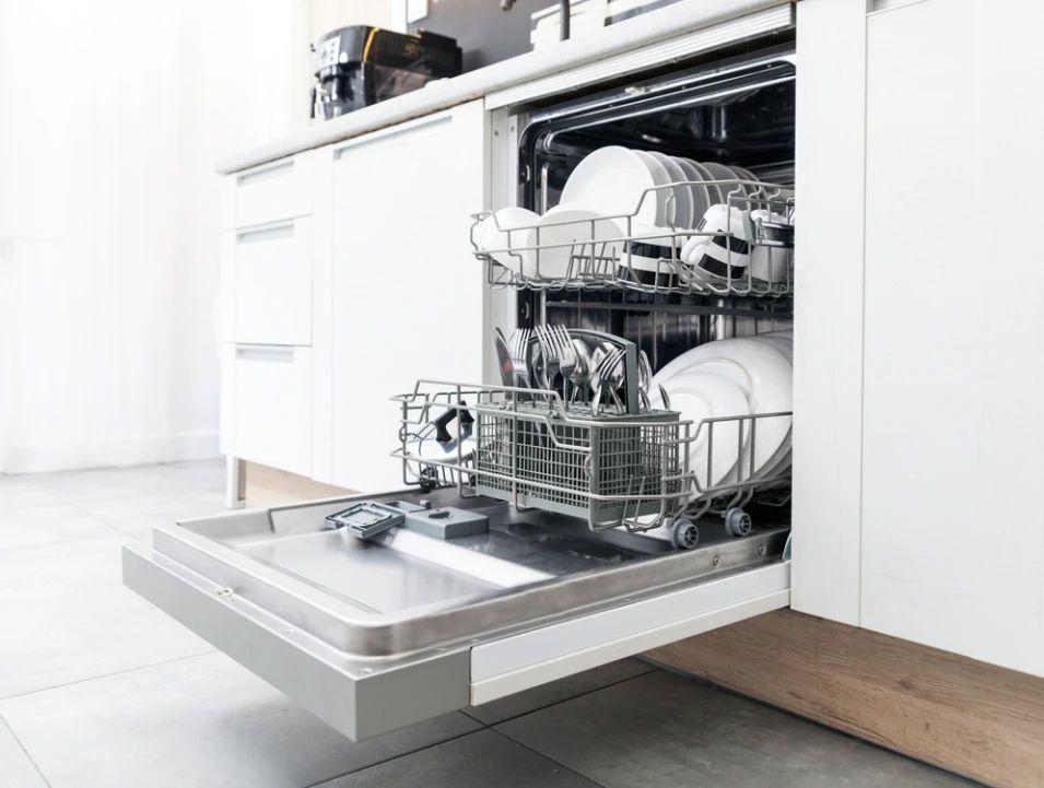 如何挑选一款适合自己的洗碗机？？